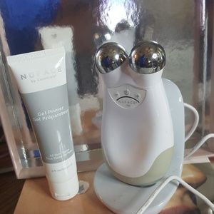 Mini facial toning device set
